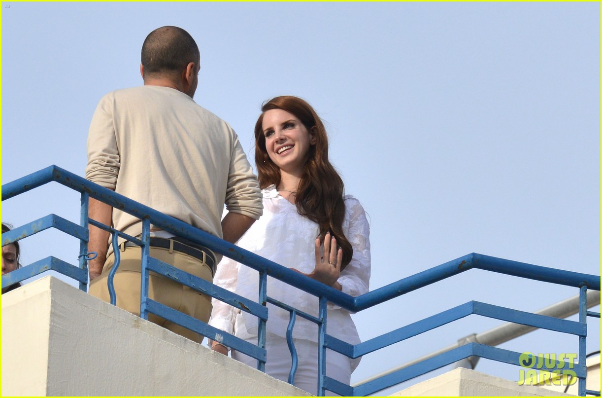 Lana Del Rey: Trophee Chopard with Shailene Woodley!