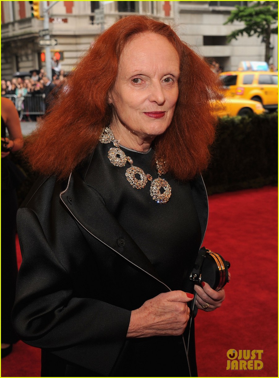 Rita Wilson & Grace Coddington - Met Ball 2012