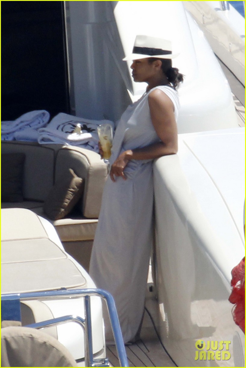 Janet Jackson: Sardinia Vacation with Shirtless Wissam Al Mana!