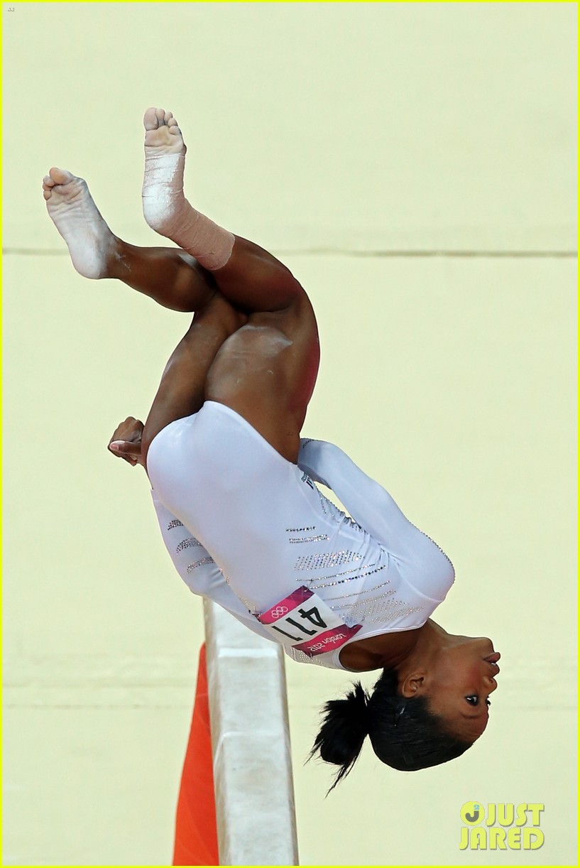 Gabby Douglas & Aly Raisman: Balance Beam Finals Results!