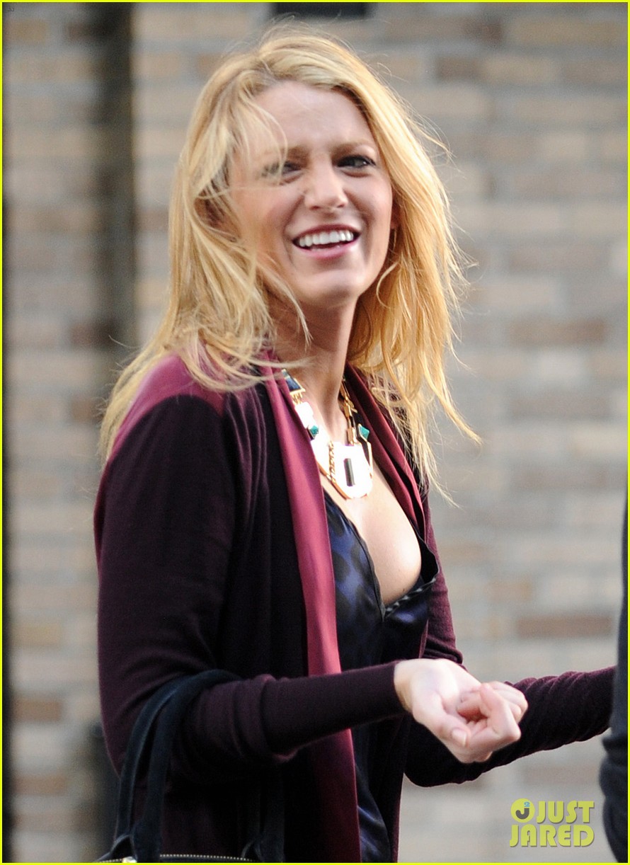 Blake Lively & Penn Badgley: 'Gossip Girl' Take Two!