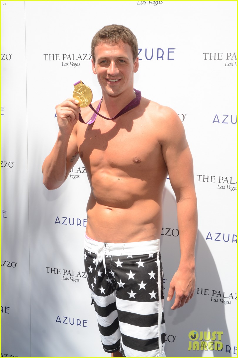 Ryan Lochte: Las Vegas Pool Party Weekend!