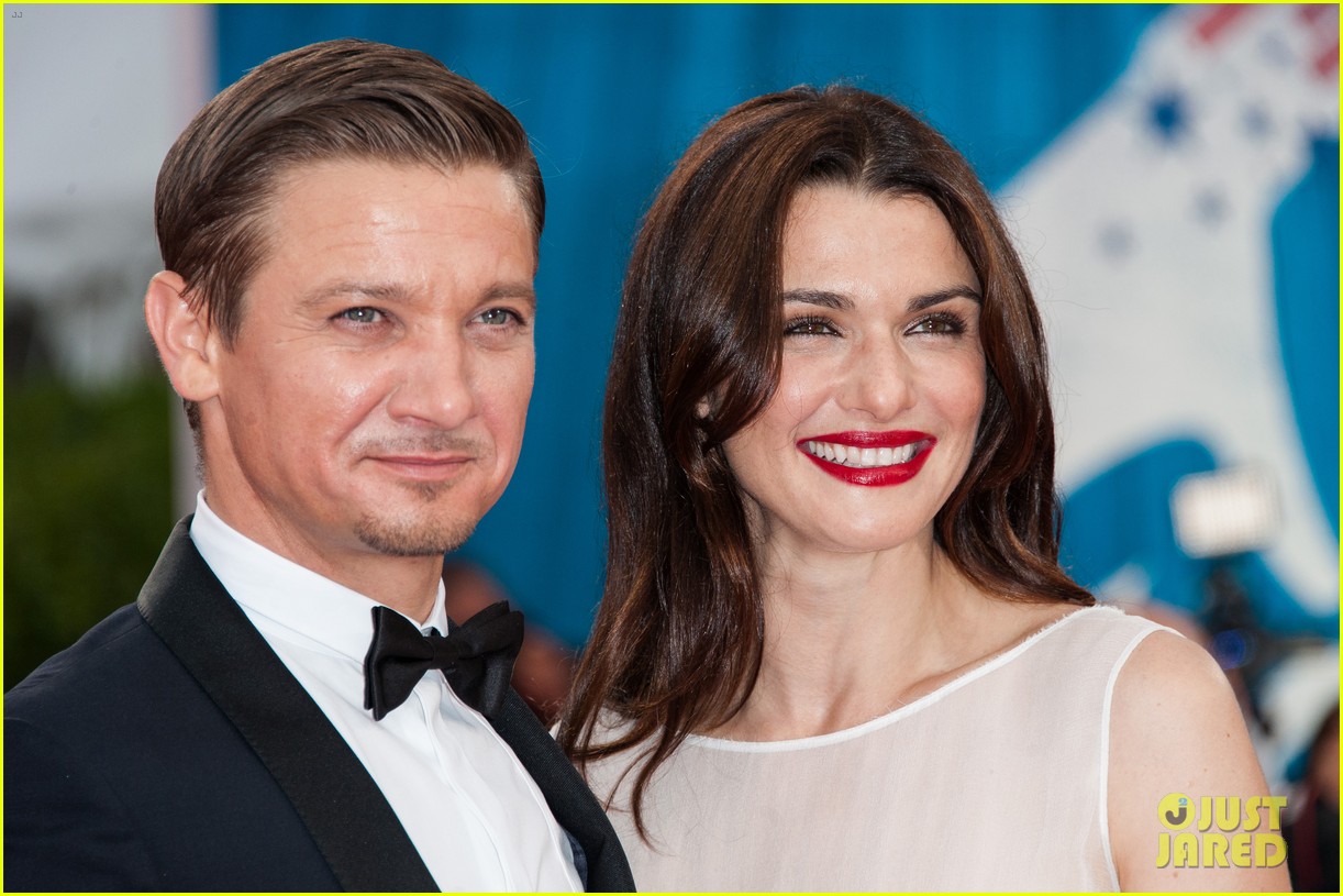 Rachel Weisz: 'Bourne Legacy' France Premiere with Jeremy Renner!