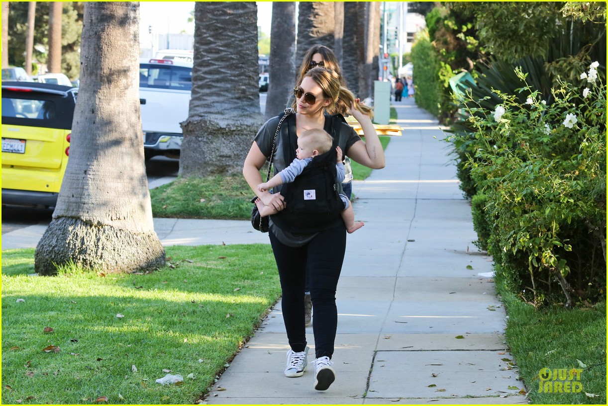 Hilary Duff & Mike Comrie: Day of the Dead Halloween Couple!
