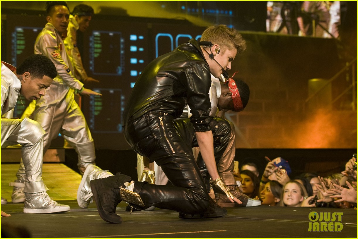 Justin Bieber: 'Believe' Tour Stop in Los Angeles!