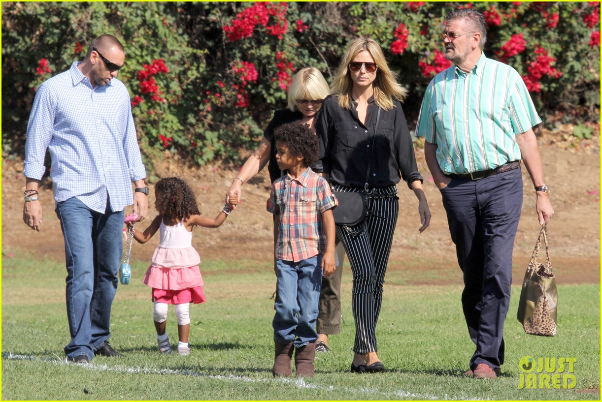 Heidi Klum & Martin Kirsten: Henry's Soccer Game with the Family!