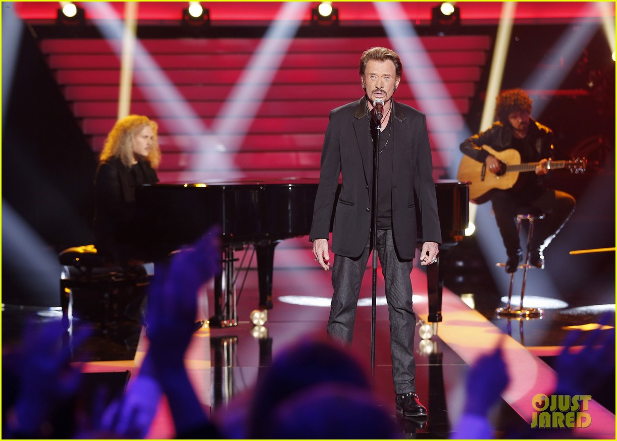 Celine Dion: 'Grand Show' Duet with Johnny Hallyday!