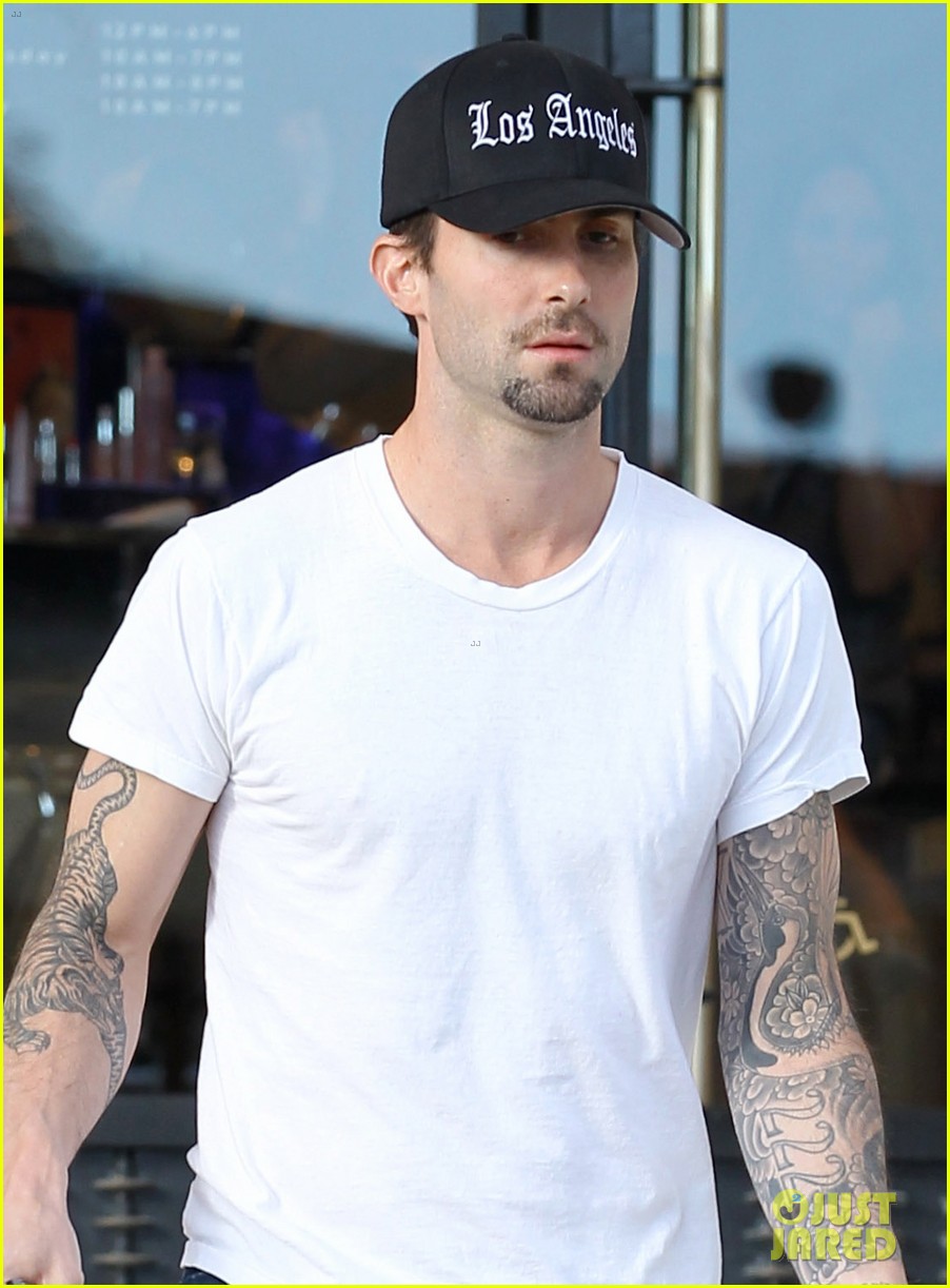 Adam Levine: Barneys New York Shopper!