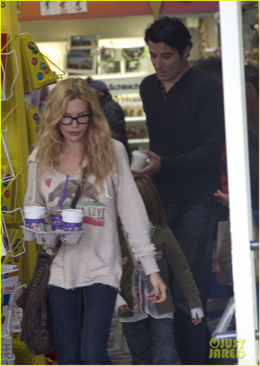 Goran Visnjic: Toy Shopping with Tin!
