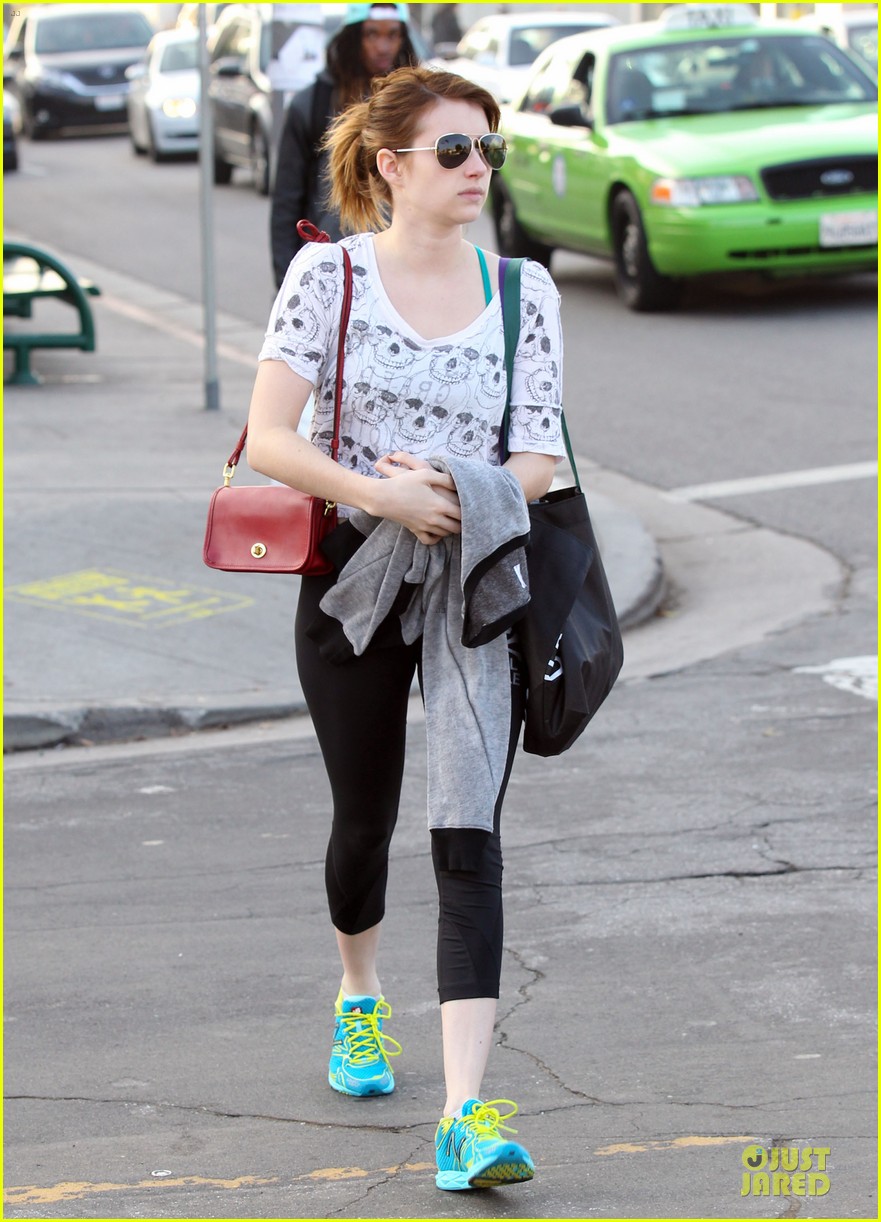 Emma Roberts Needs Xmas Gift Ideas!