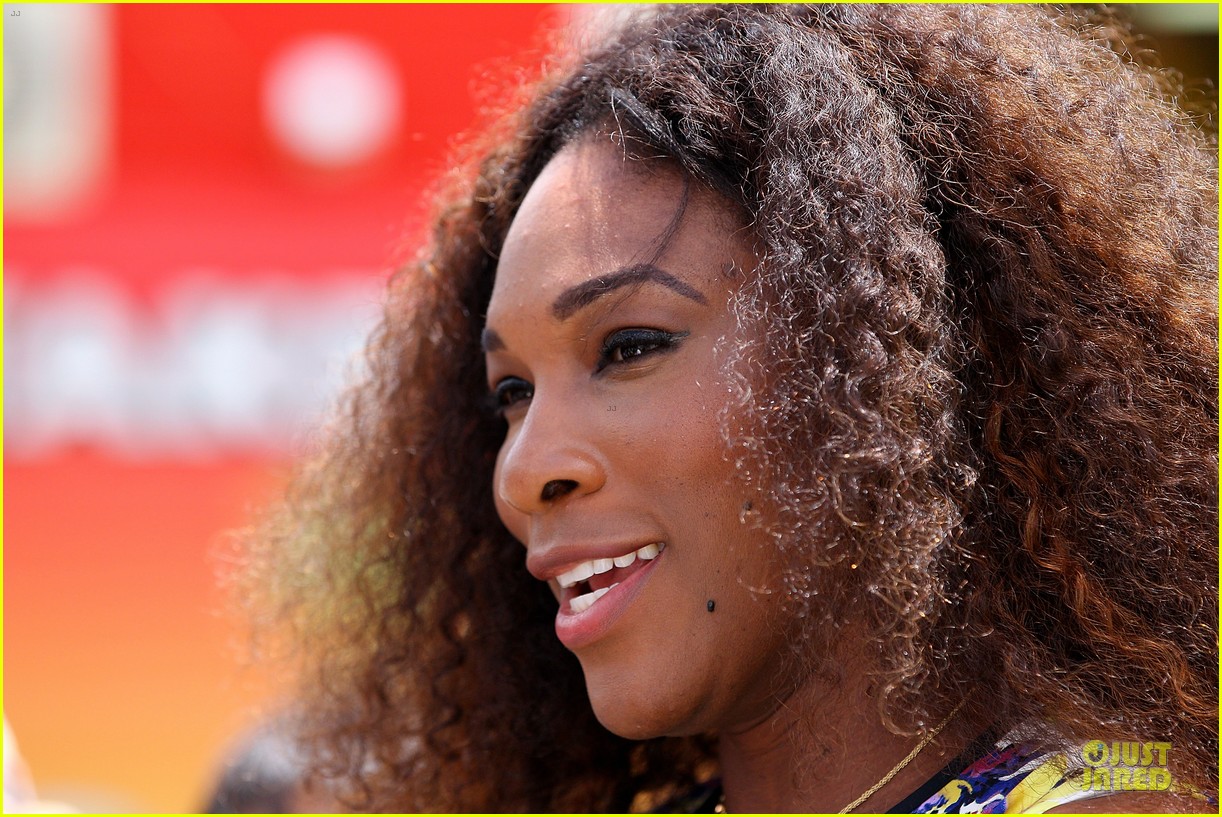 Serena Williams: Brisbane International Arrival!
