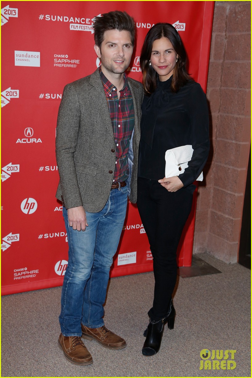 Jessica Alba & Amy Poehler: 'A.C.O.D.' Sundance Premiere!