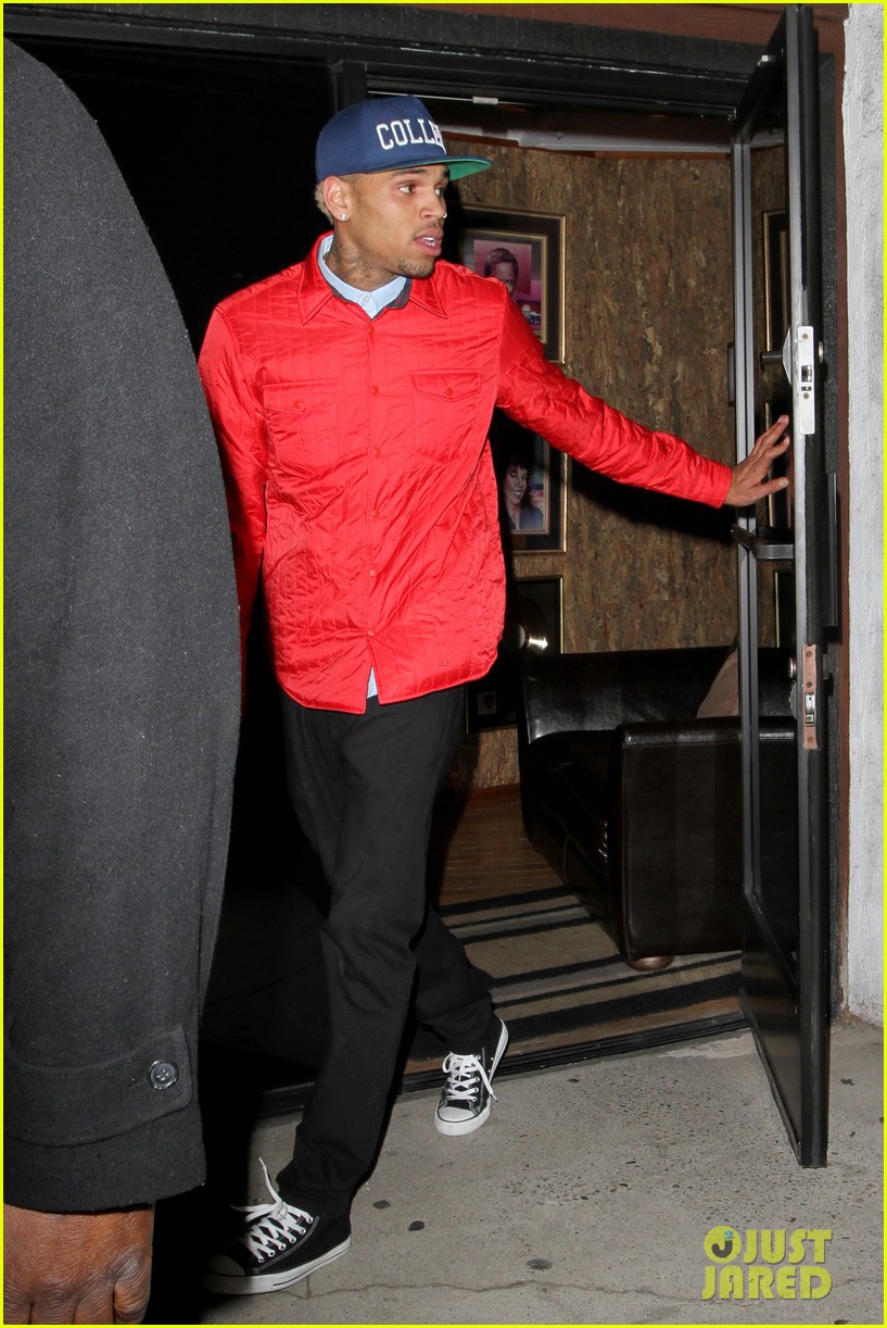 Rihanna & Chris Brown: Separate Studio Exits!