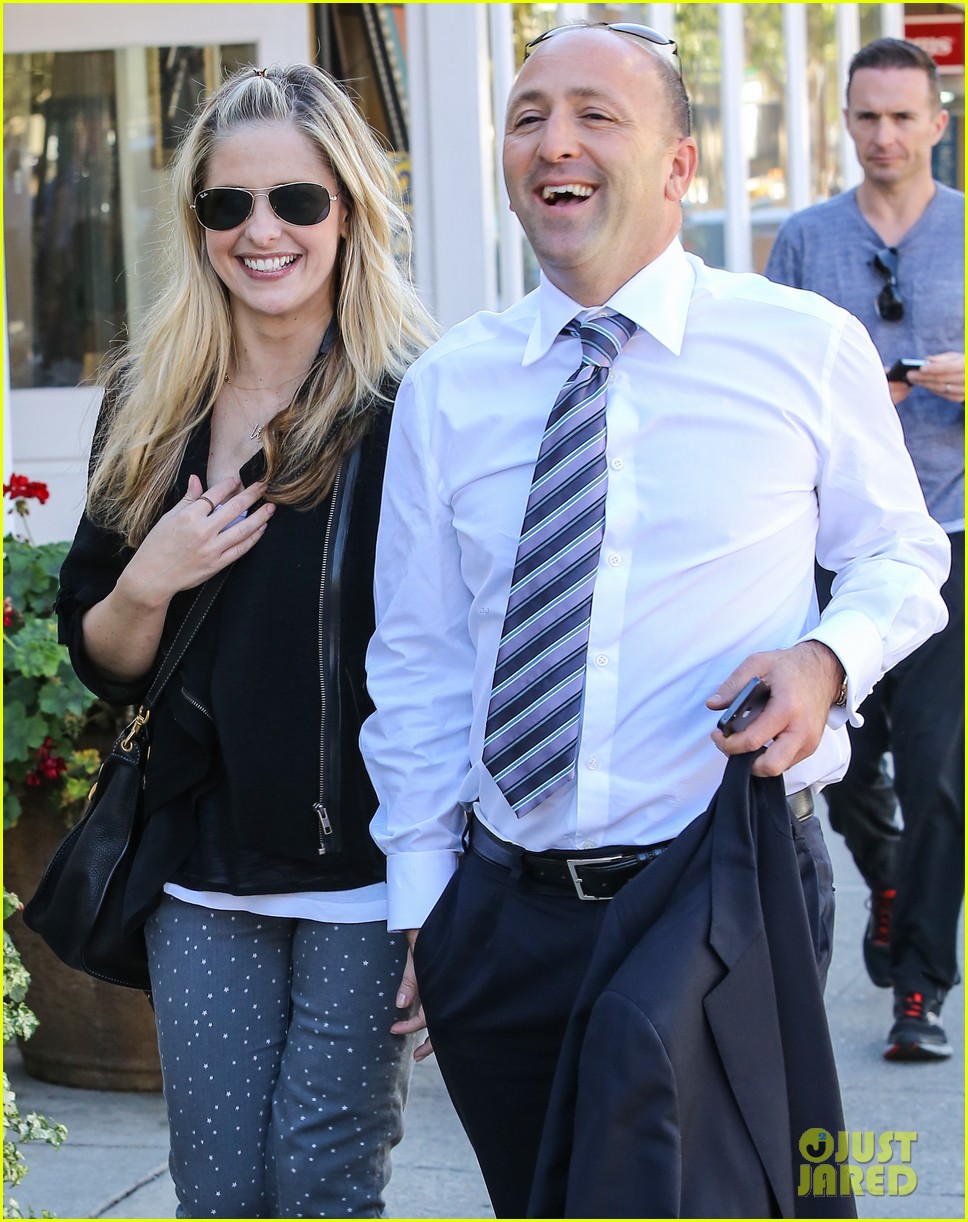 Sarah Michelle Gellar: Thursday Tavern Lunch!