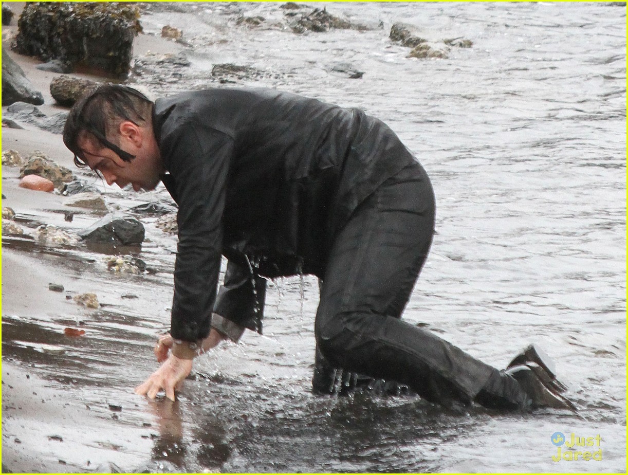 Colin Farrell: 'Winter's Tale' Water Scenes Filming