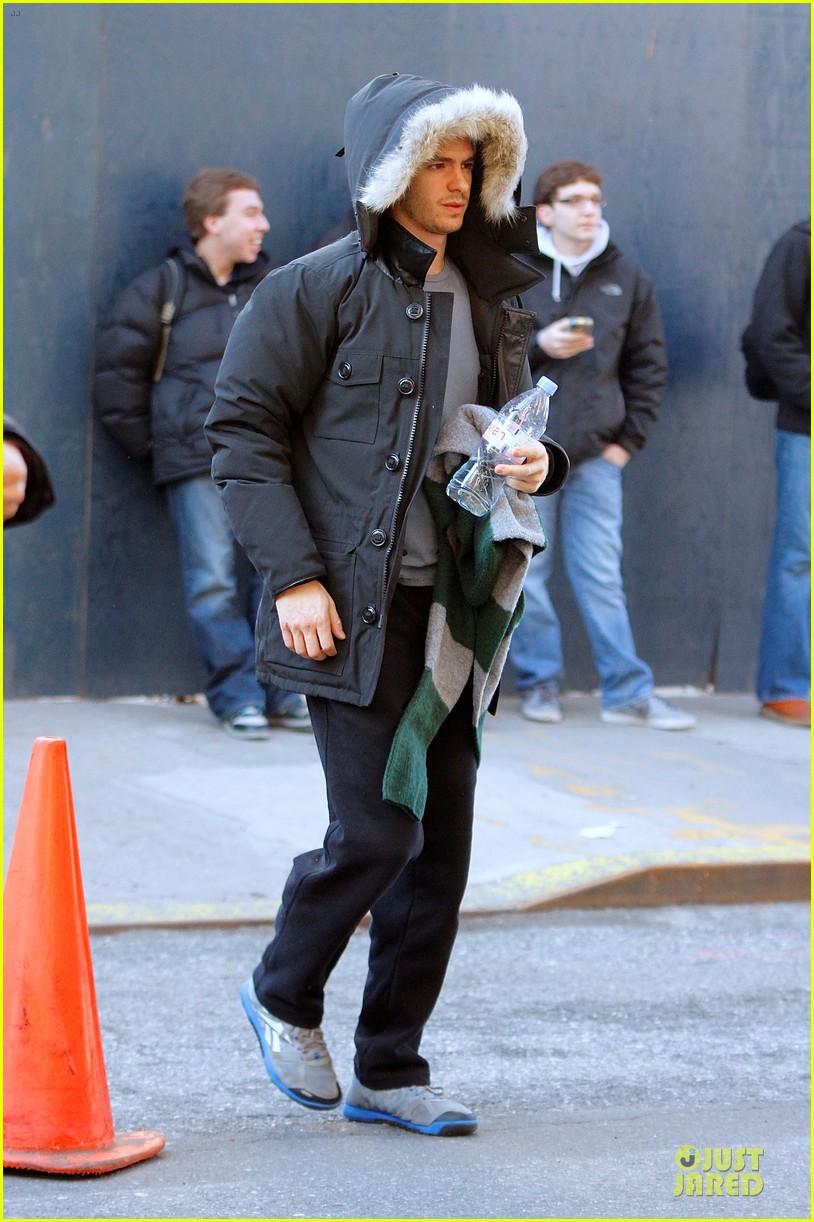 Andrew Garfield: 'Amazing Spider-Man 2' Suit - First Look!
