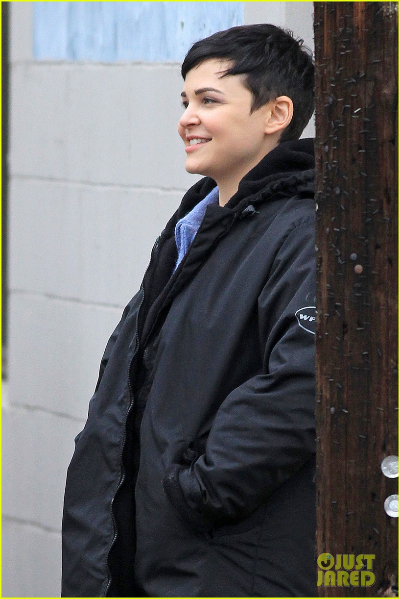 Ginnifer Goodwin & Jamie Dornan: 'Once Upon a Time' Set!