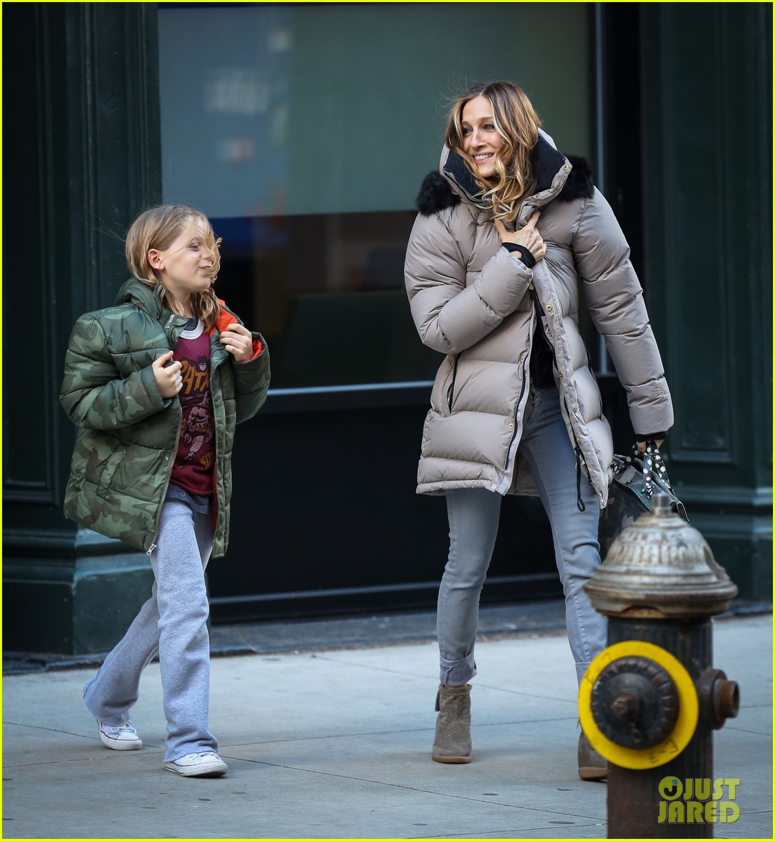 Sarah Jessica Parker: Bundled Up in the Big Apple