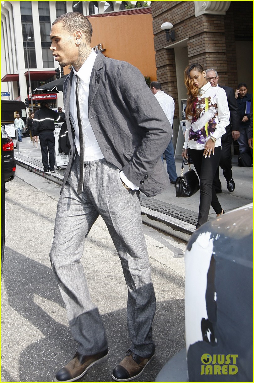 Rihanna & Chris Brown: Court Appearance Together!