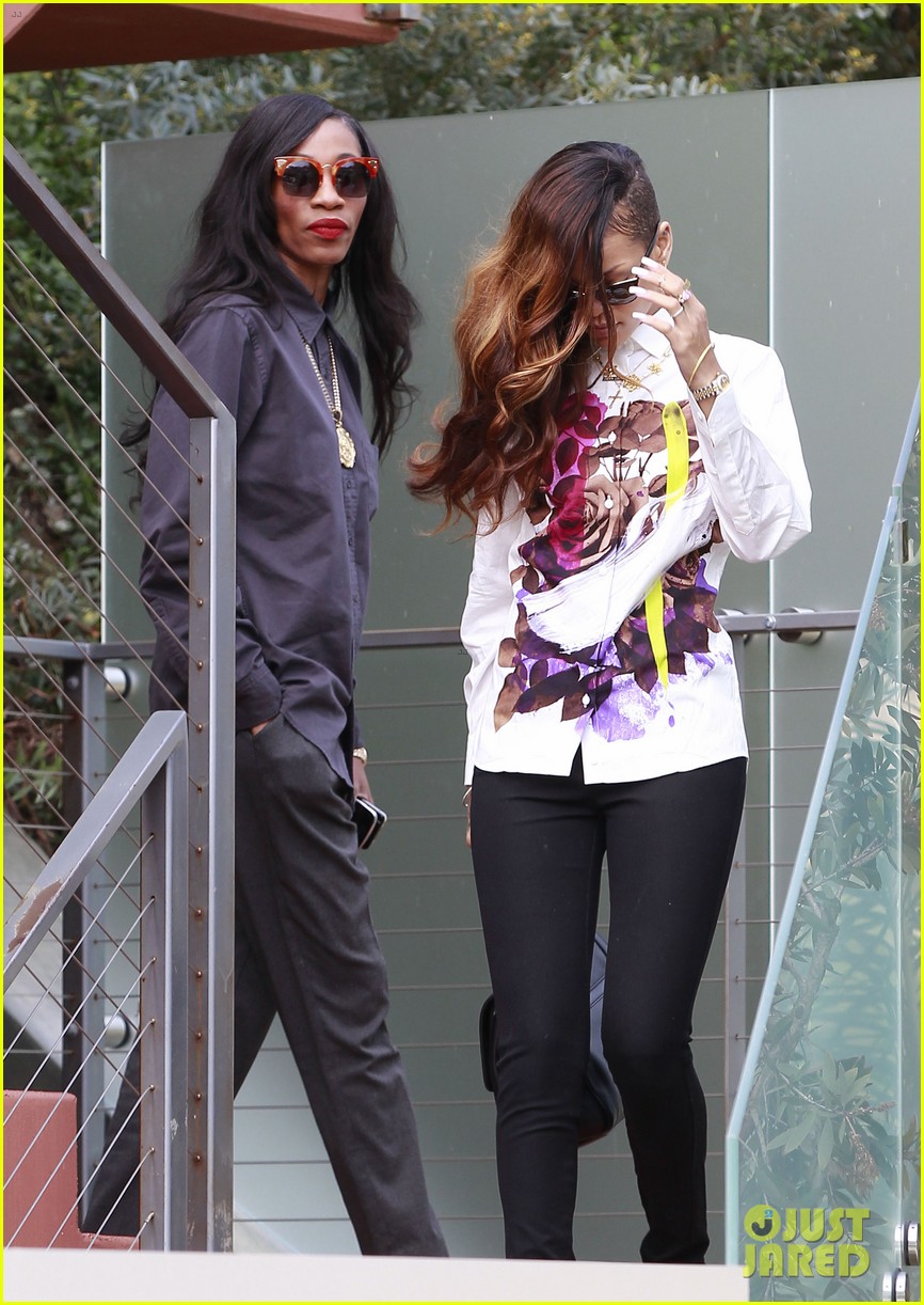 Rihanna & Chris Brown: Court Appearance Together!
