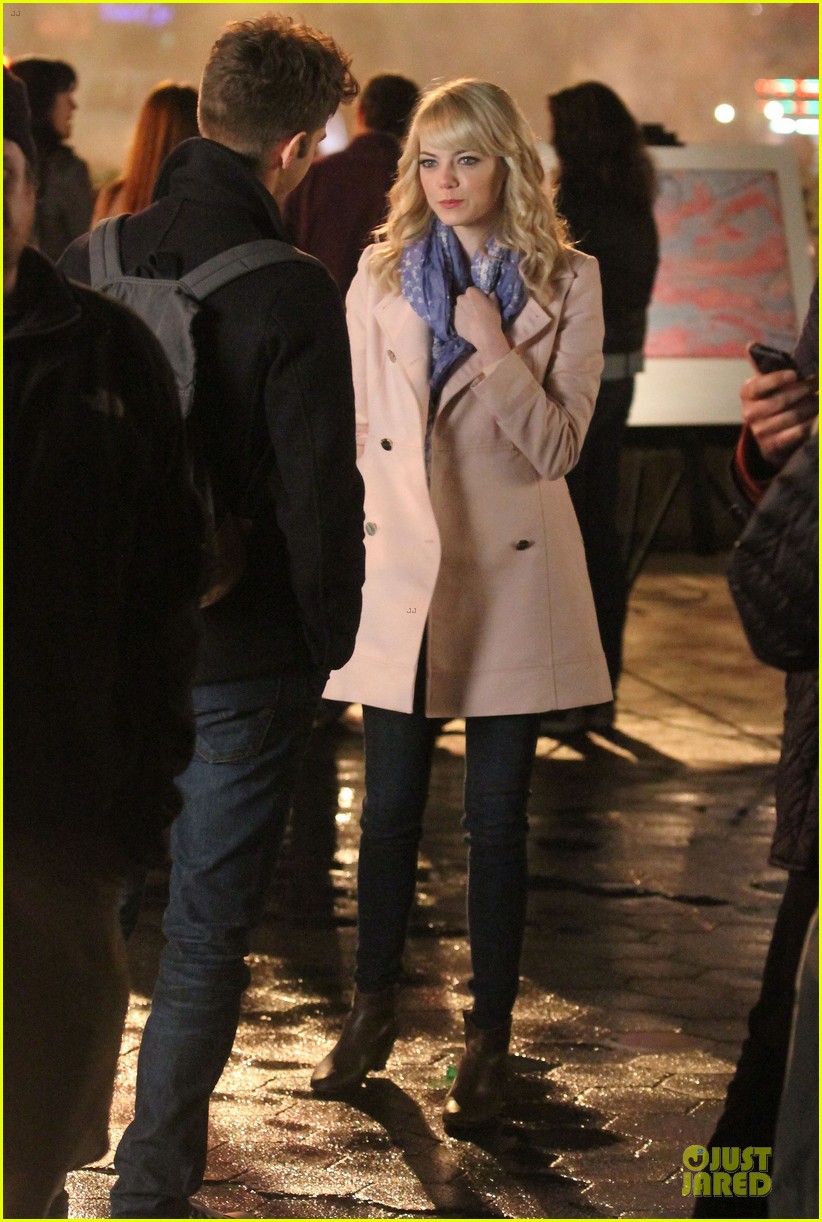Emma Stone & Andrew Garfield: Night Scenes on 'Amazing Spider-Man 2' Set!