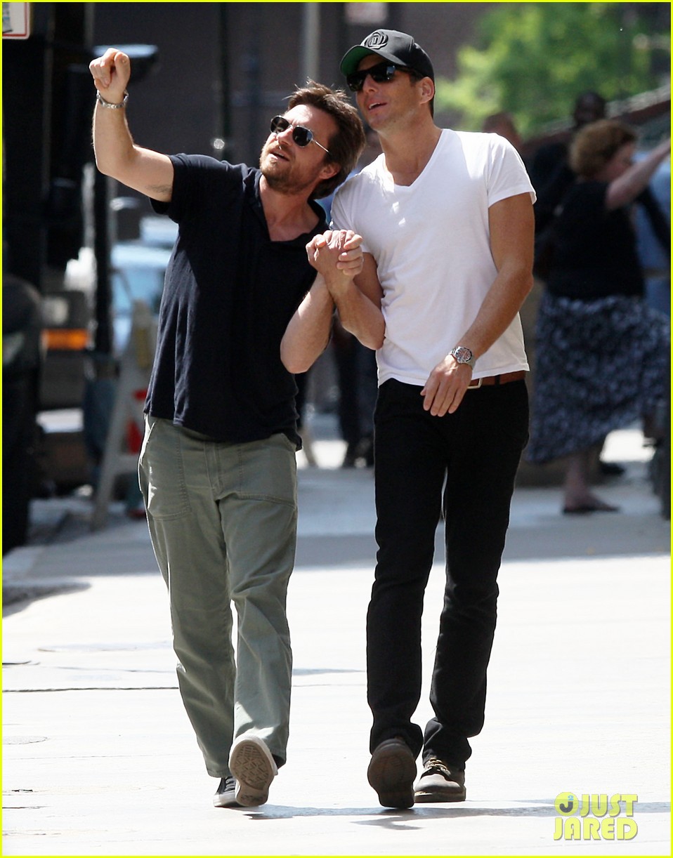 Will Arnett & Jason Bateman Hold Hands in New York City!