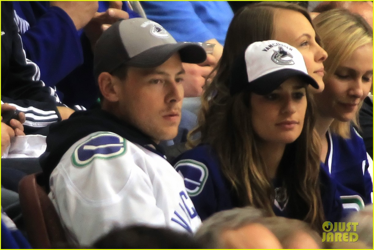 Lea Michele & Cory Monteith Cheer On the Canucks!