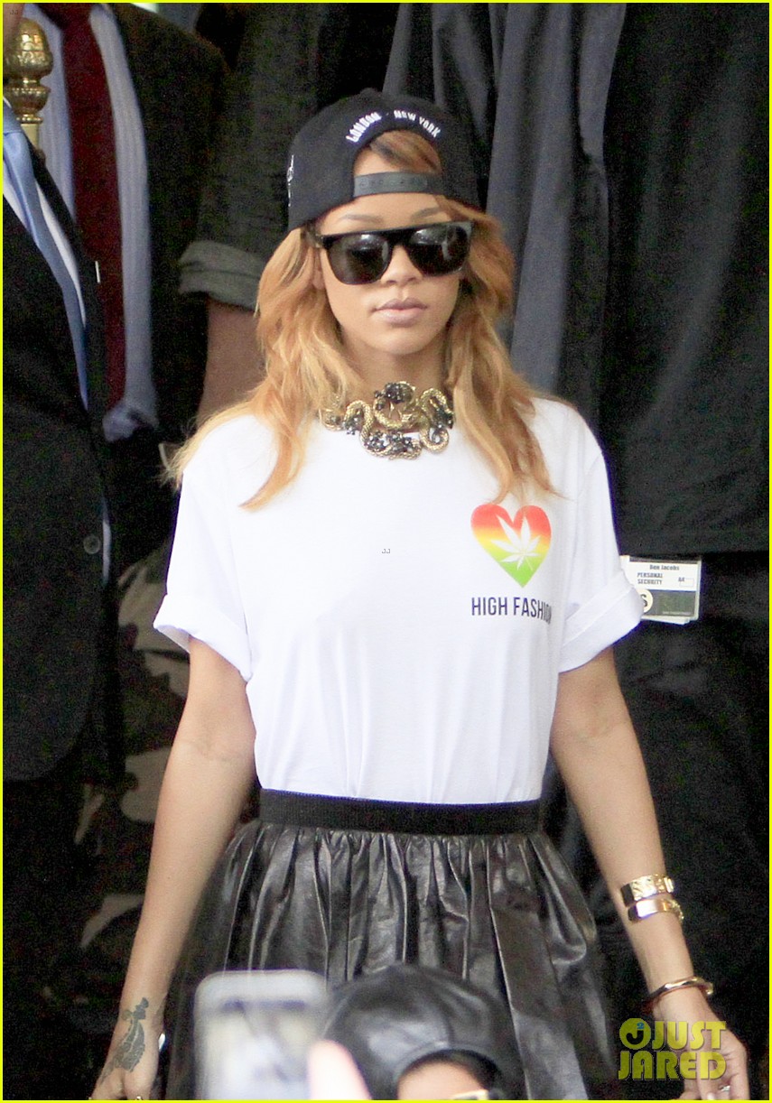 Rihanna: 'High Fashion' in Amsterdam!