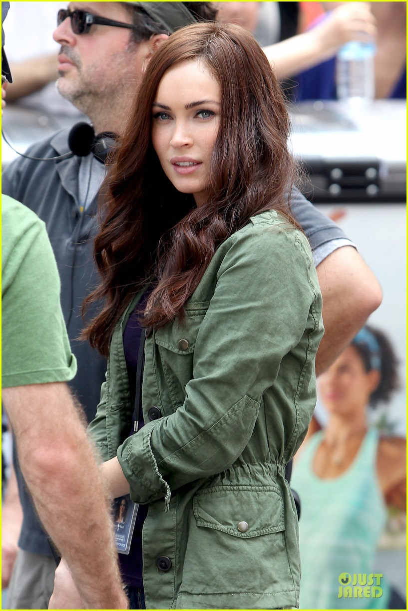 Megan Fox: News Reporting For 'Teenage Mutant Ninja Turtles'!