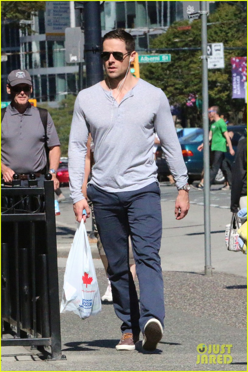 Orphan Black's Dylan Bruce Starts Work on Lifetime Movie