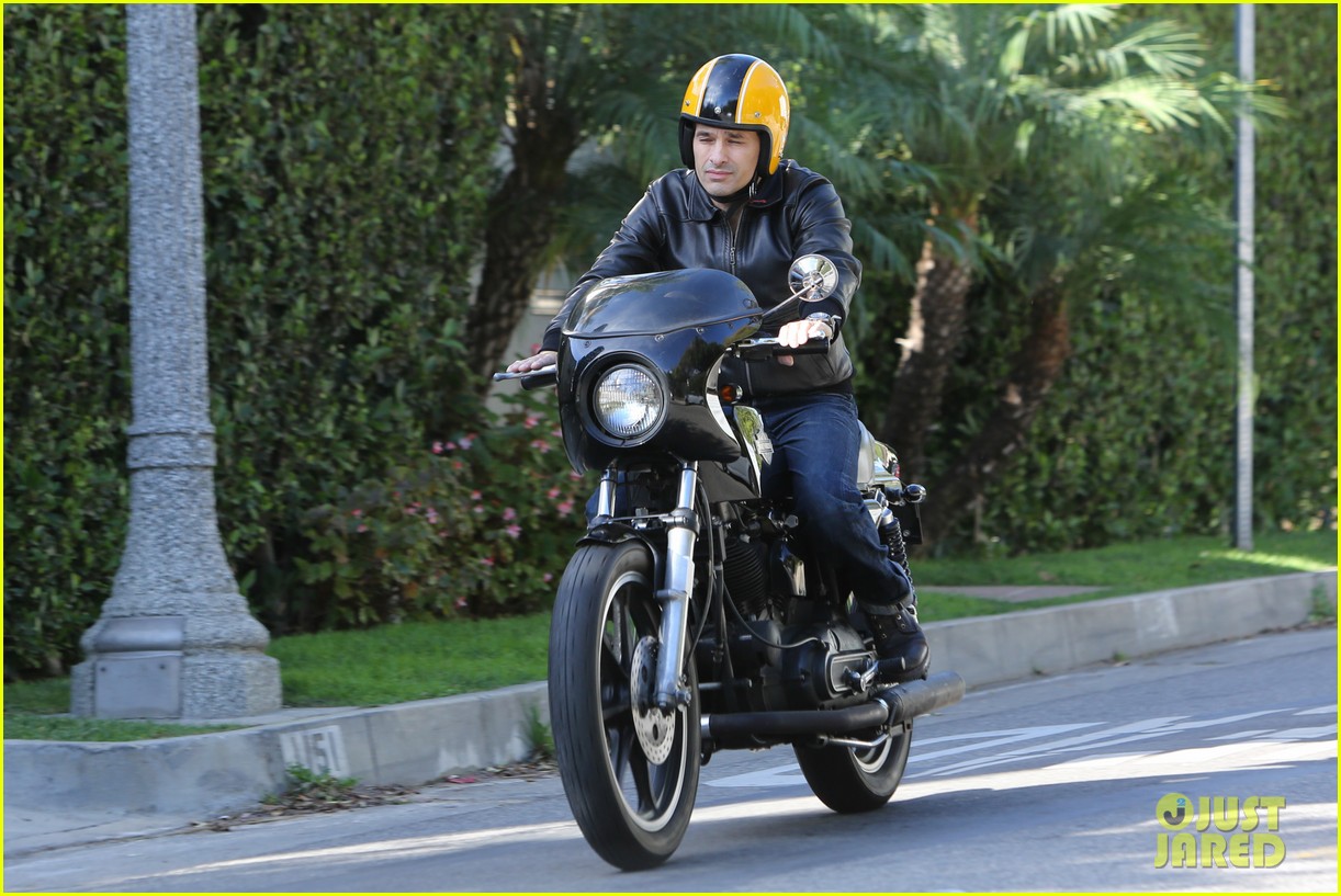 Olivier Martinez: Back on the Road After Minor Fender Bender