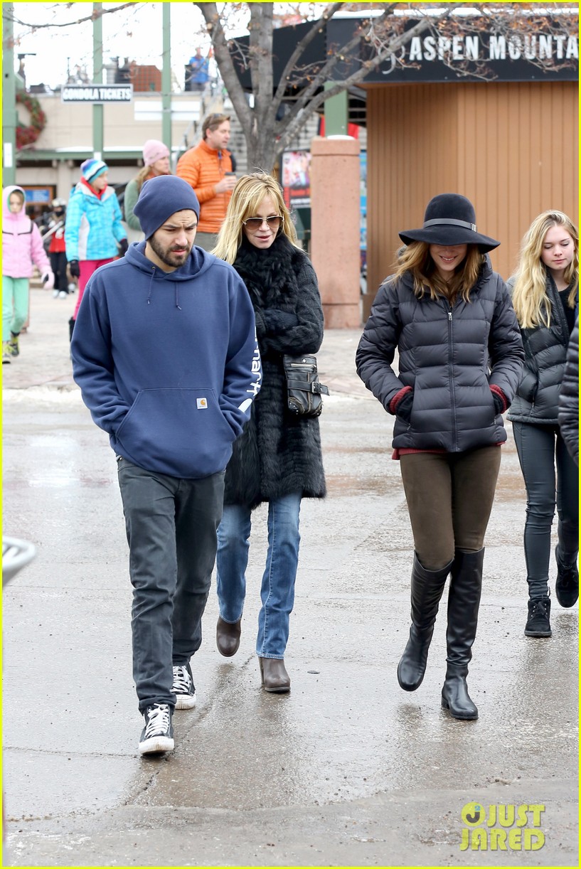Dakota Johnson & Boyfriend Jordan Masterson Hang Out with Her
