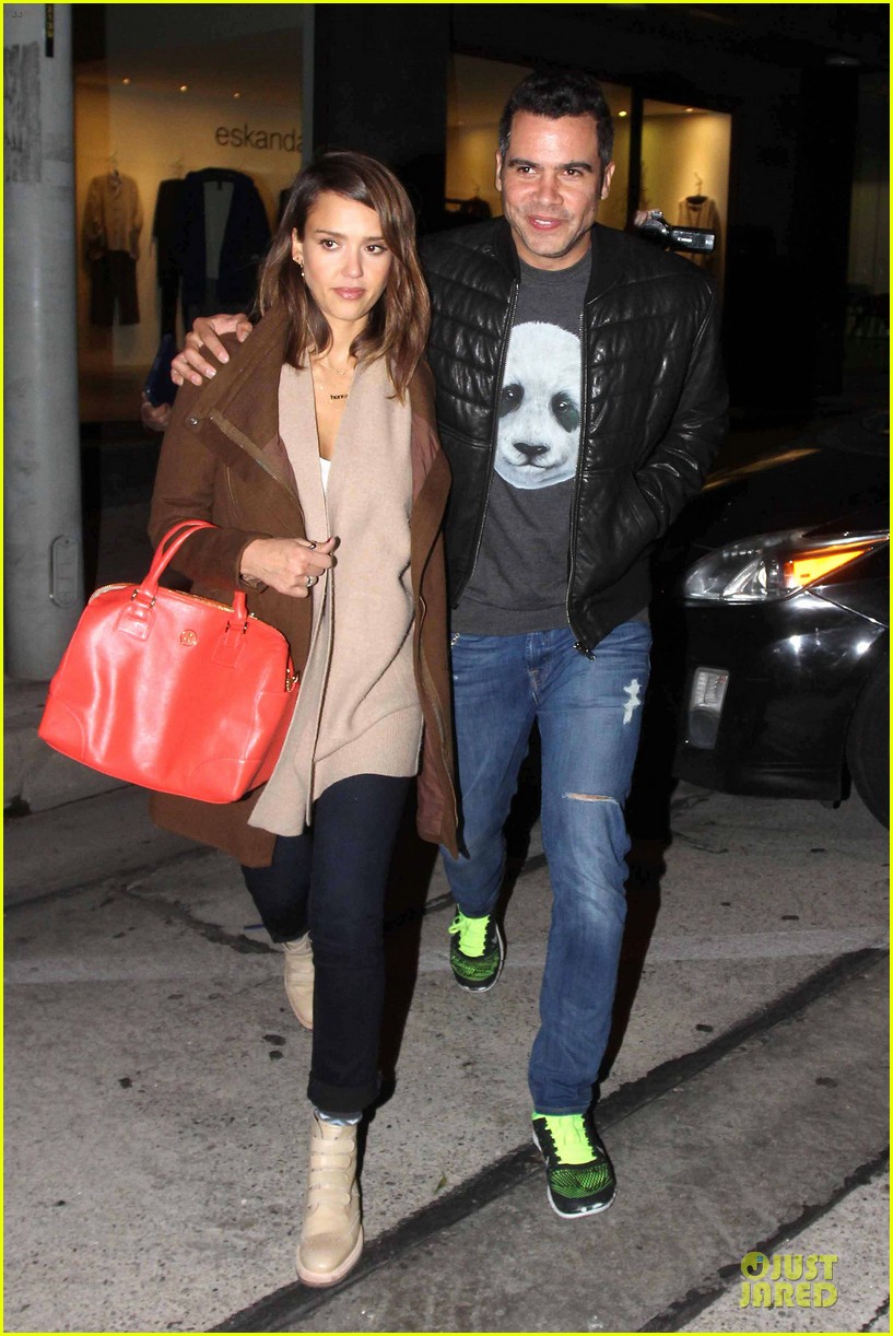 Jessica Alba Catches 'Ride Along' on Super Bowl Sunday!