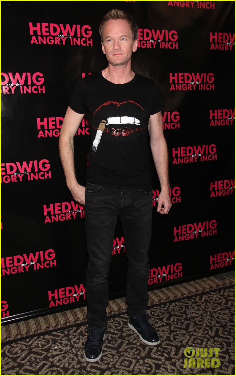 Neil Patrick Harris: 'Hedwig & the Angry Inch' Photo Call in Snow-Laden NYC!