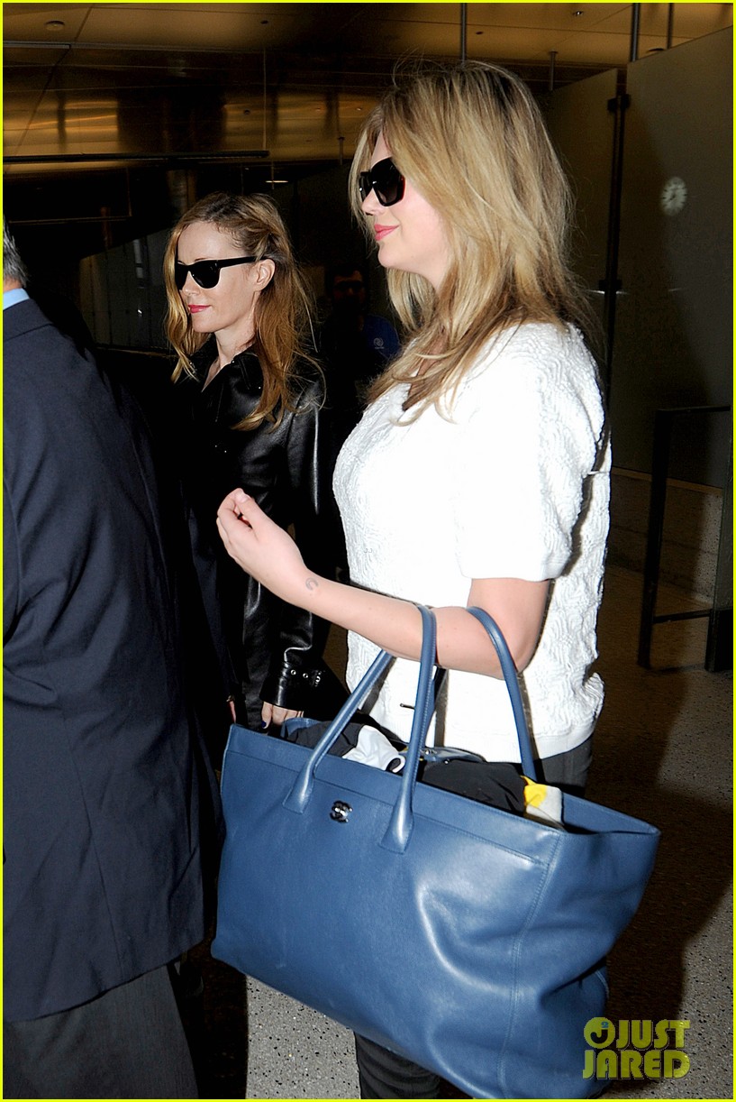 Cameron Diaz & Her 'Other Woman' Ladies Look Great Even After a Long Trans-Atlantic Flight!