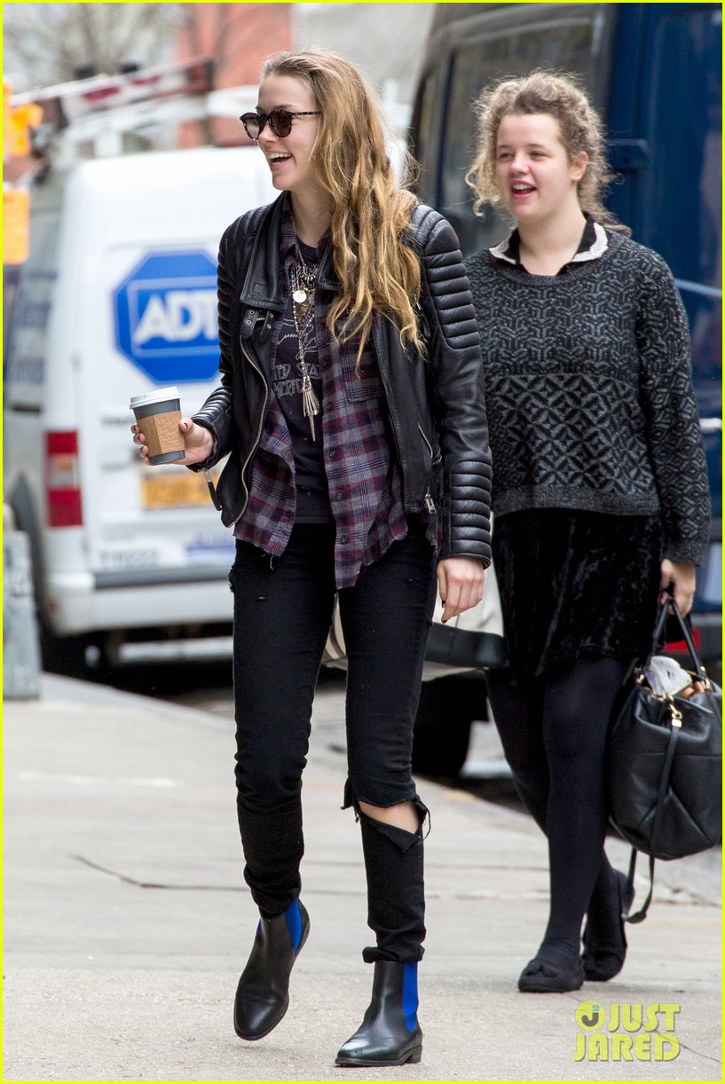 Amber Heard is Still Beaming After Celebrating Her Birthday with Johnny Depp!