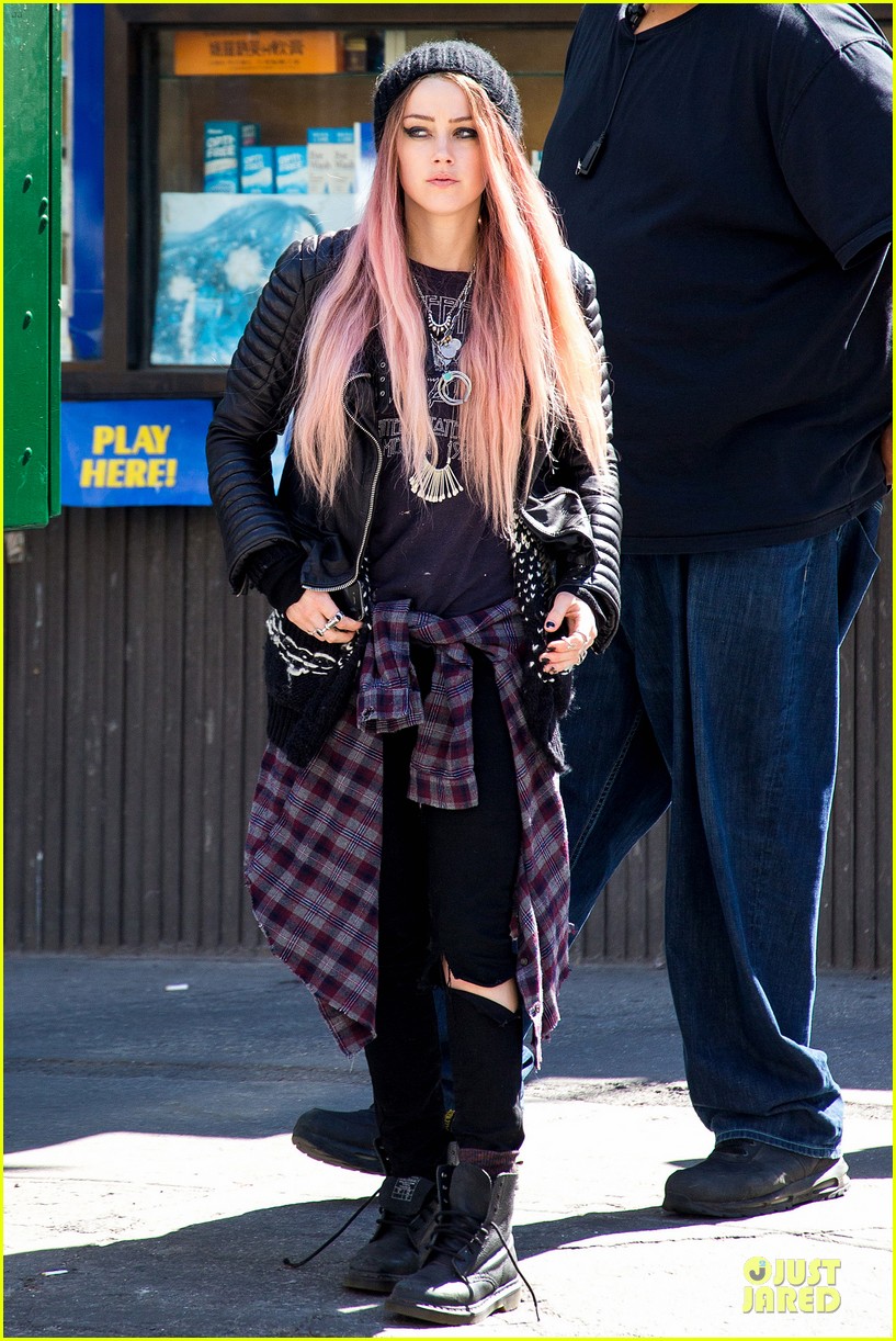 Amber Heard's Gothic Persona Moves Us in 'When I Live My Life Over Again'!