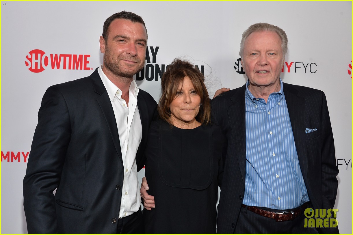 Liev Schreiber Reunites with 'Ray Donovan' Cast at Exclusive Screening!