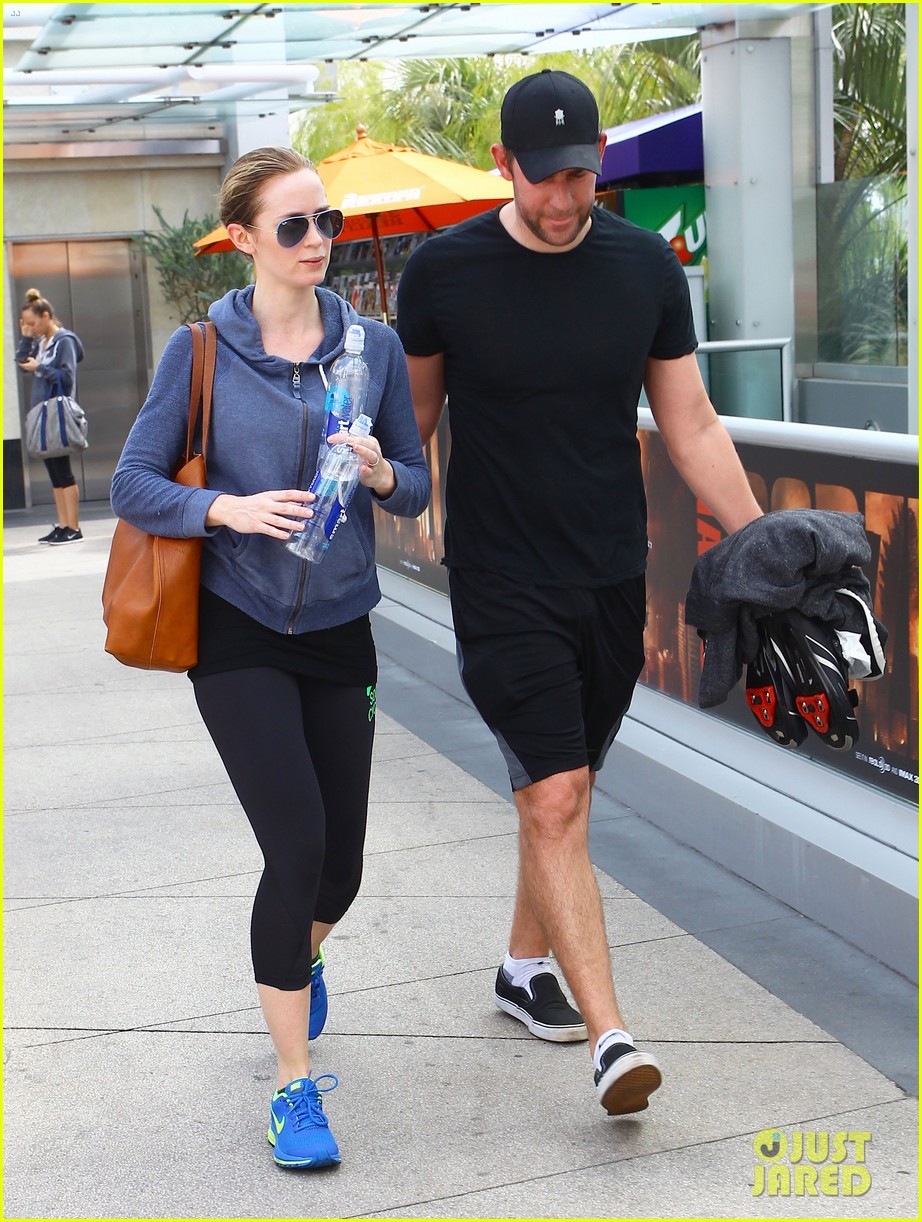 Emily Blunt & Tom Cruise Will Visit Three Countries in One Day for 'Edge of Tomorrow' Promo Tour!