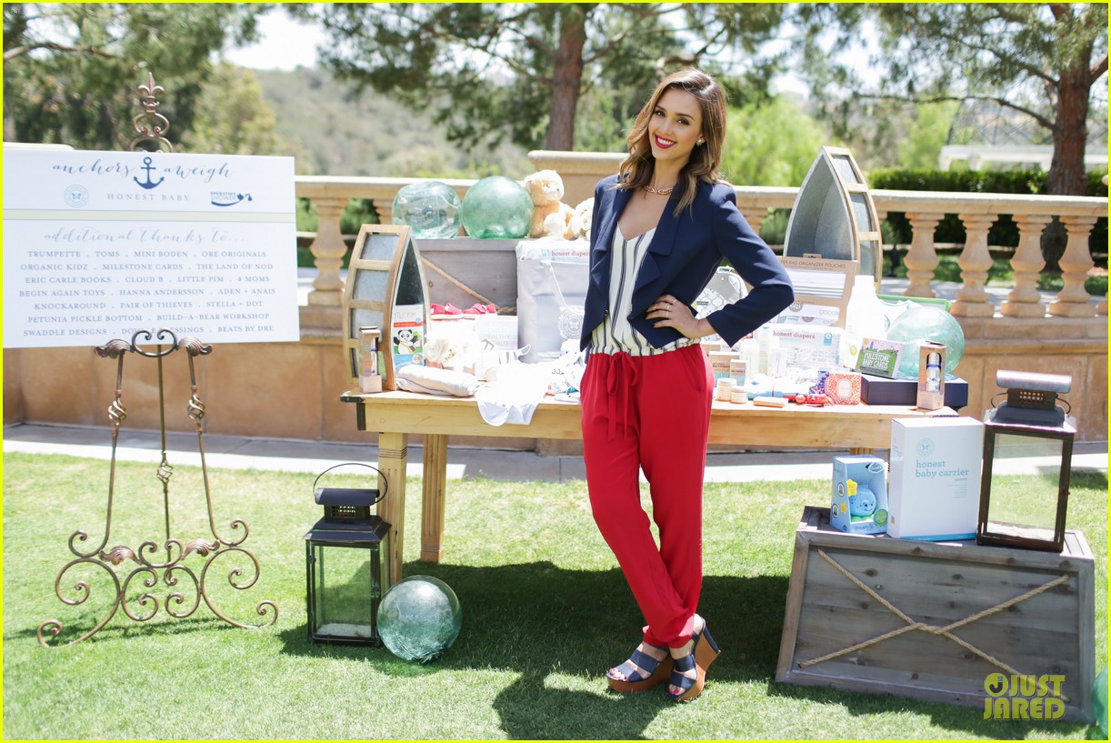 Jessica Alba Hosts Generous Baby Shower For U.S. Navy Families!