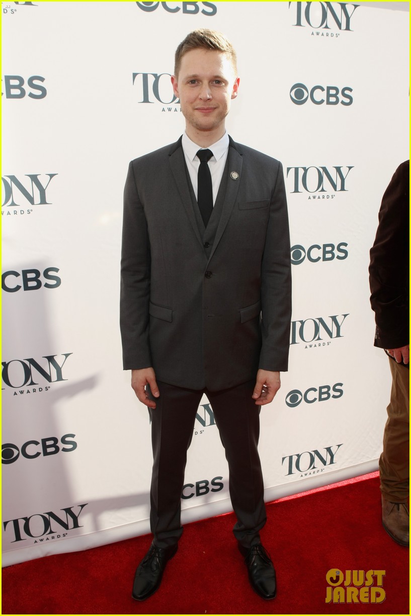 Neil Patrick Harris Pays Tribute to Fiance David Burtka in Drama Desk Awards Acceptance Speech