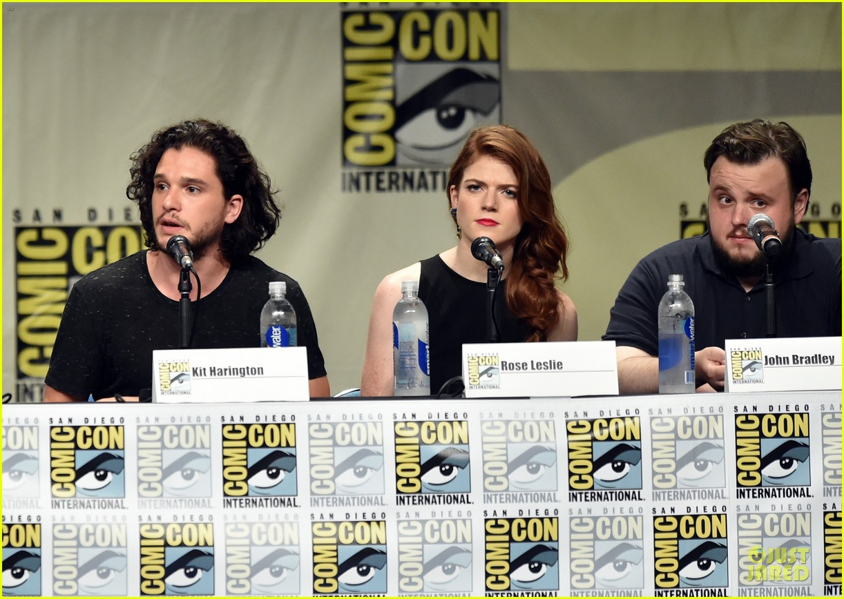 Kit Harington & Nikolaj Coster Waldau Make Us Laugh With 'Game of Thrones' Bloopers Reel - Watch Now!