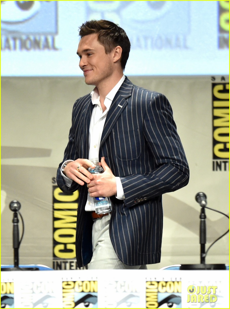 Kevin Bacon Brings Alternate Ending of 'The Following' Season Two to Comic-Con Panel 2014
