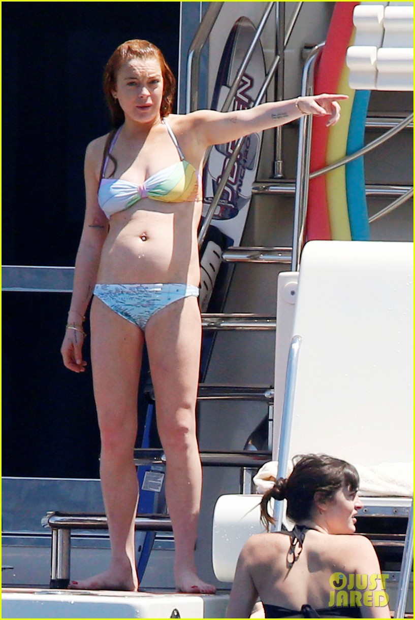 Lindsay Lohan Hangs Out on a Yacht in a Bikini with Her Sister Aliana