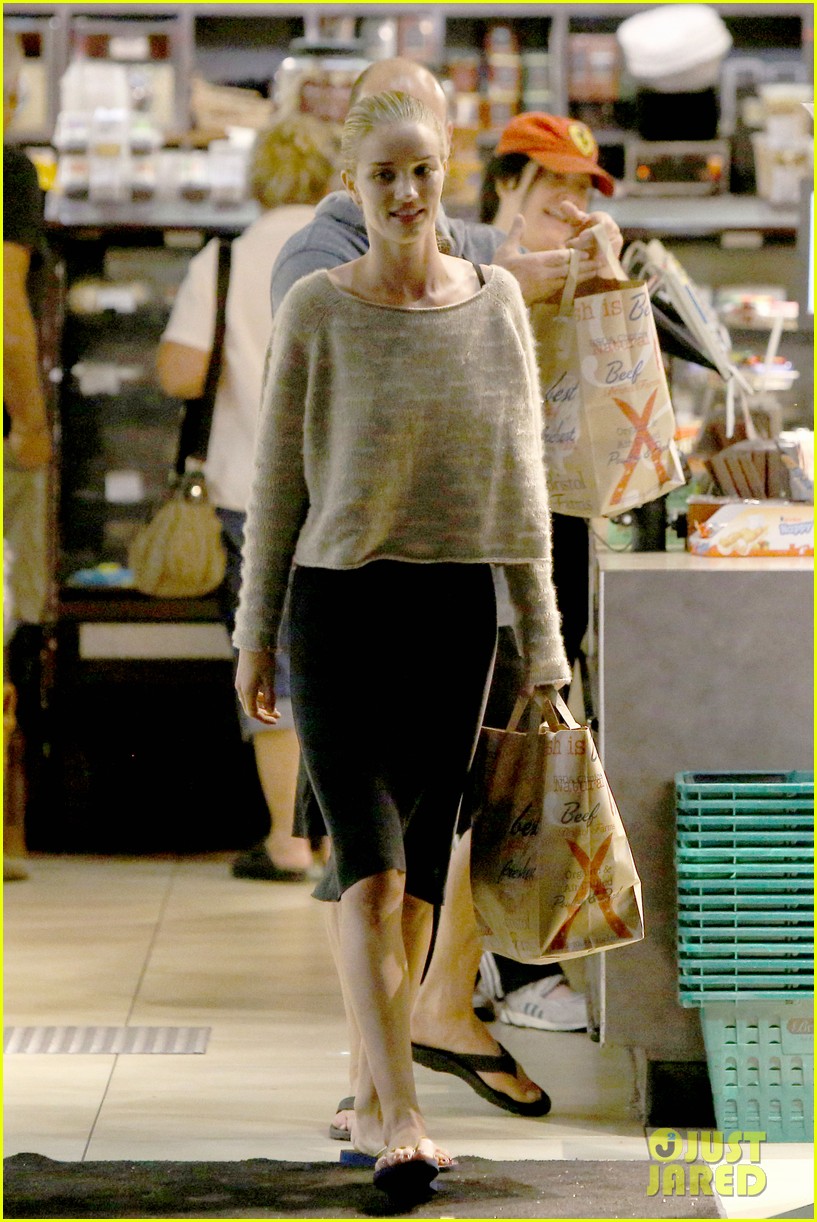 Rosie Huntington-Whiteley Makes Jason Statham Crack Up While Shopping - See the Cute Pics!