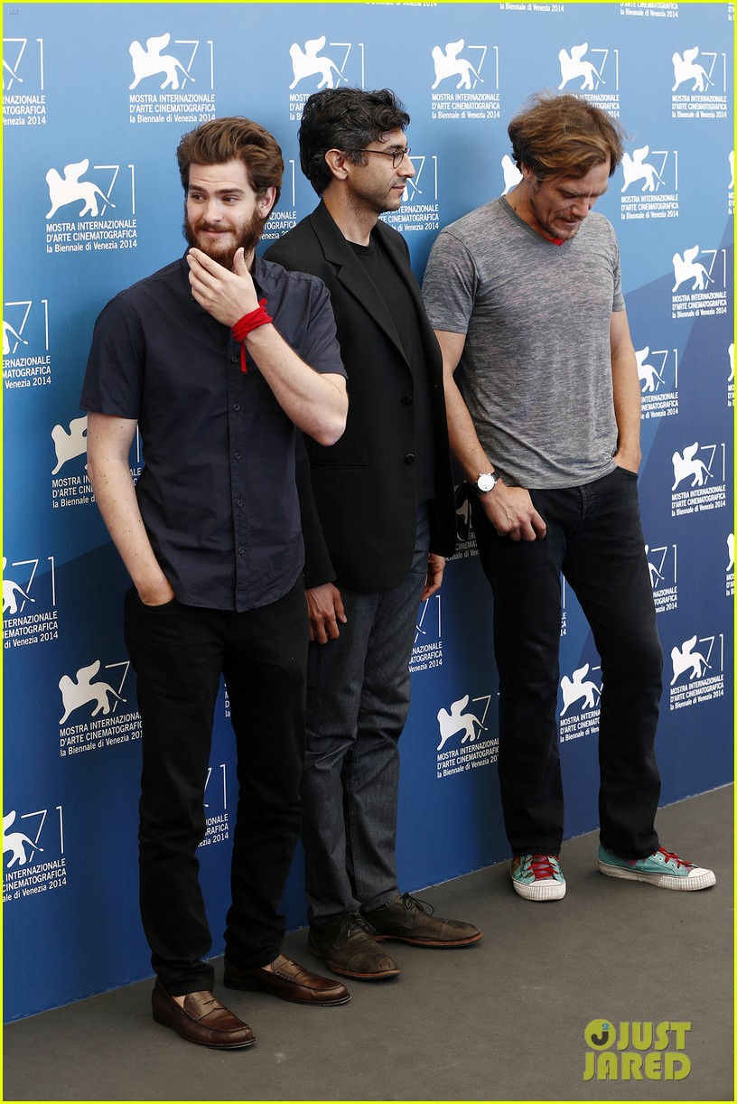 Andrew Garfield Strokes His Big Bushy Beard at the '99 Homes' Photo Call