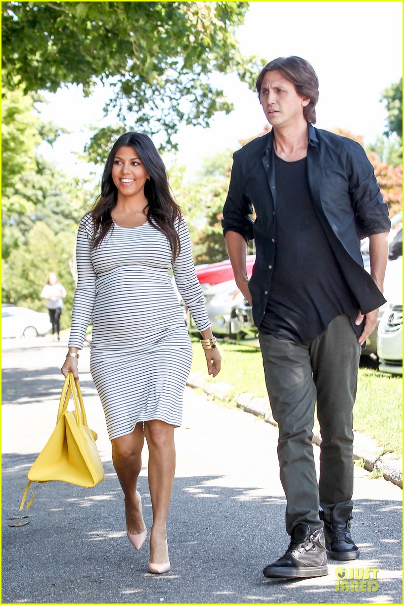 Kourtney & Khloe Kardashian Bring Fashion Sense to Dash