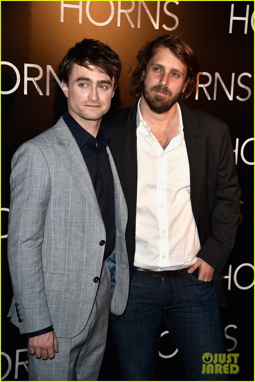 Daniel Radcliffe Suits Up for Paris Premiere of New Movie 'Horns'