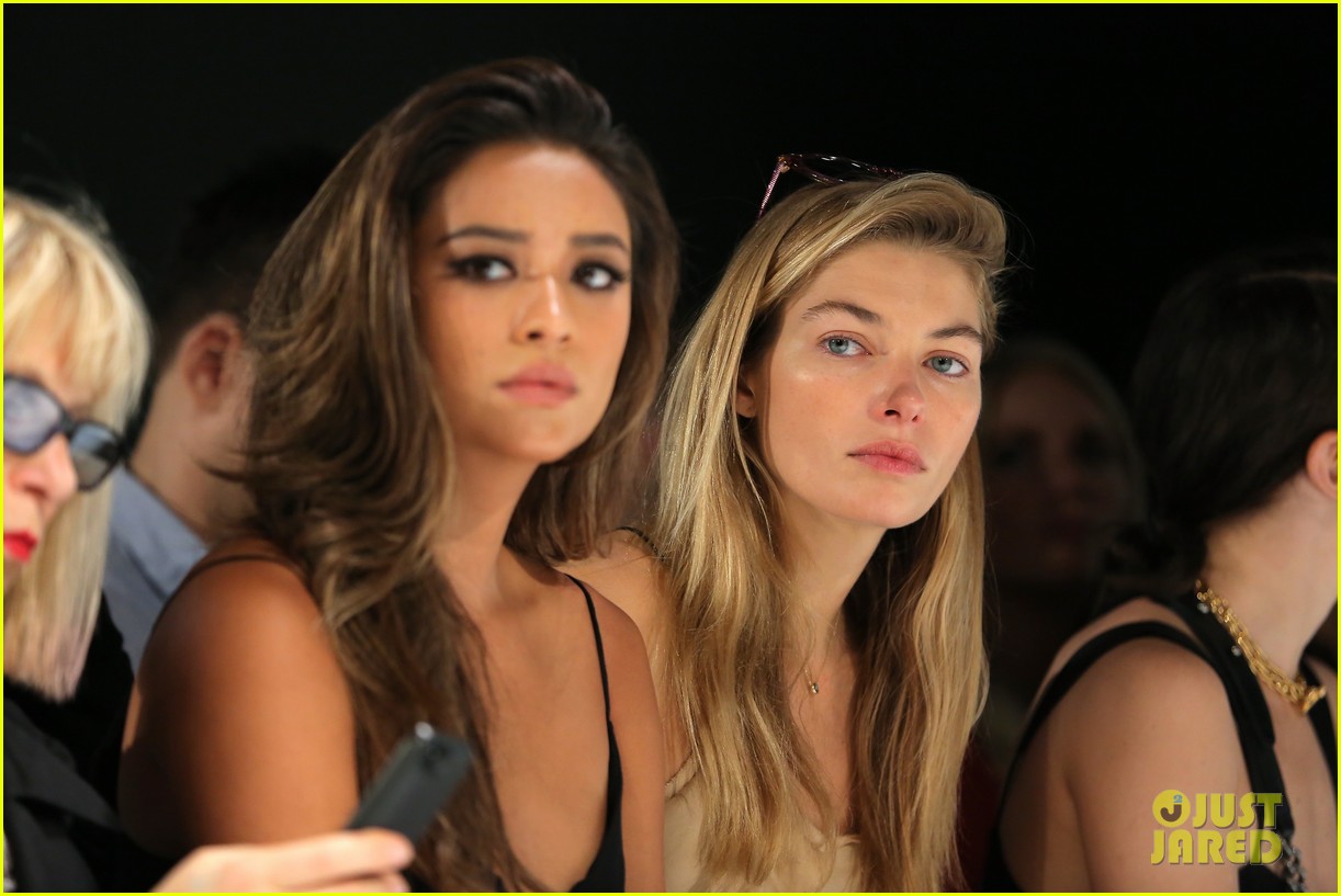 Shay Mitchell Hits Up Peter Som & Zimmermann Shows For New York Fashion Week