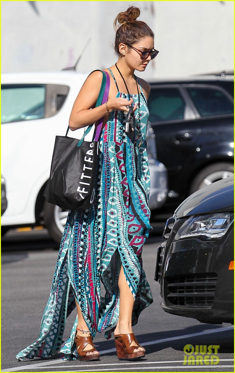 Vanessa Hudgens Heads to Urban Outfitters for a Wardrobe Upgrade!